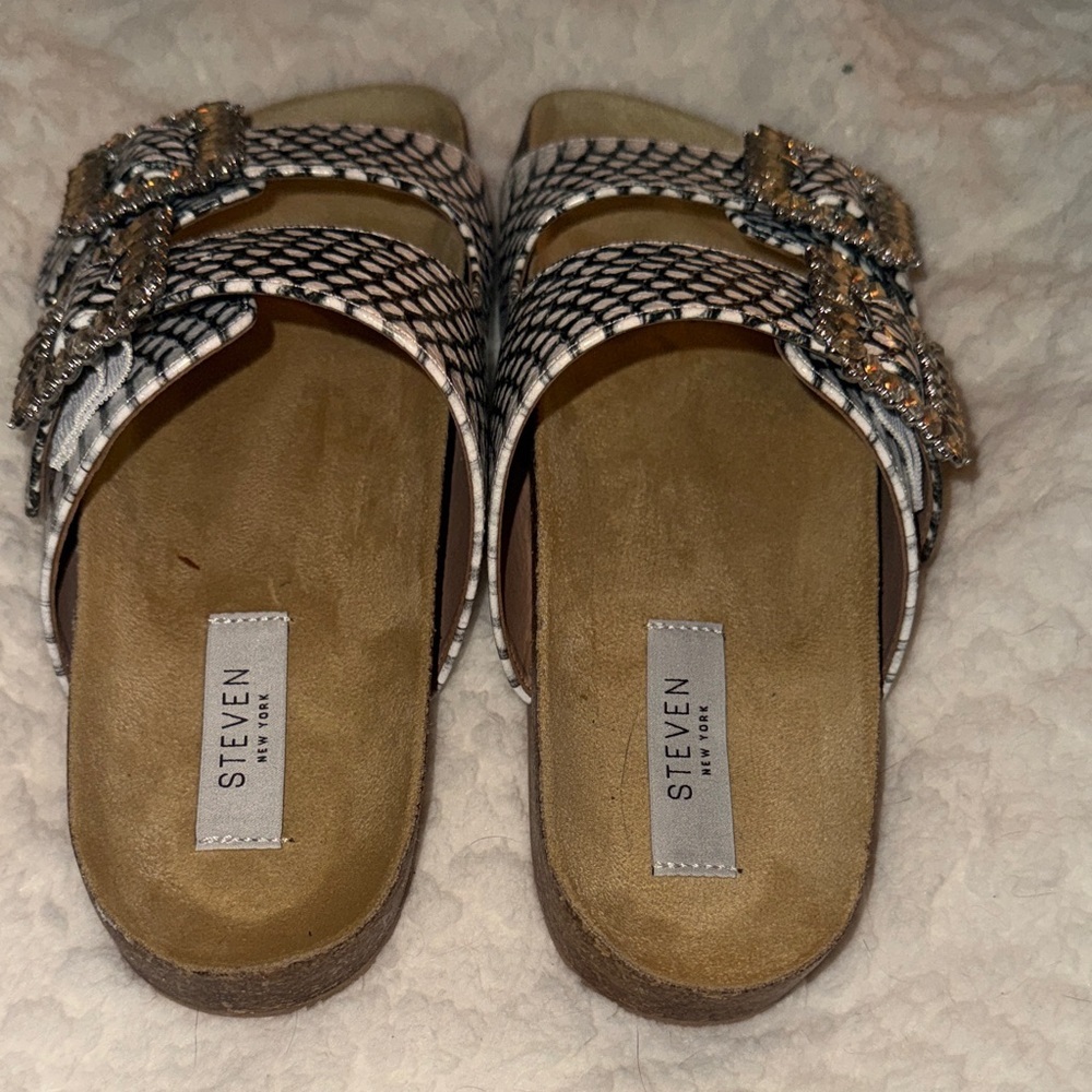 Steven by Steve Madden White & Black Embellished Slide Sandals - Picture 4 of 5
